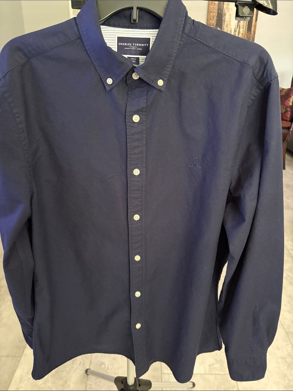 Charles Tyrwhitt Slim Fit Oxford Navy Button-Down Casual Shirt. Size L Slim Fit